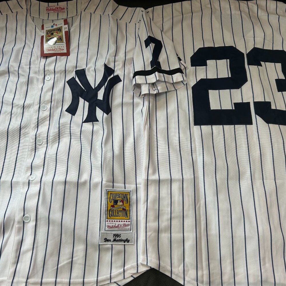 MITCHELL and NESS 1995  NY YANKEES DON MATTINGLY Men's JERSEY Sz M,L,XL,2X NWT